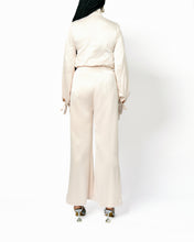 Load image into Gallery viewer, Balloon Sleeve Top with tie detail
